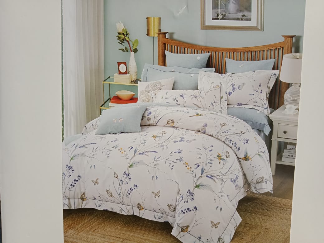 Wedding Flowers 100% Cotton Bedsheet Set by metropolis