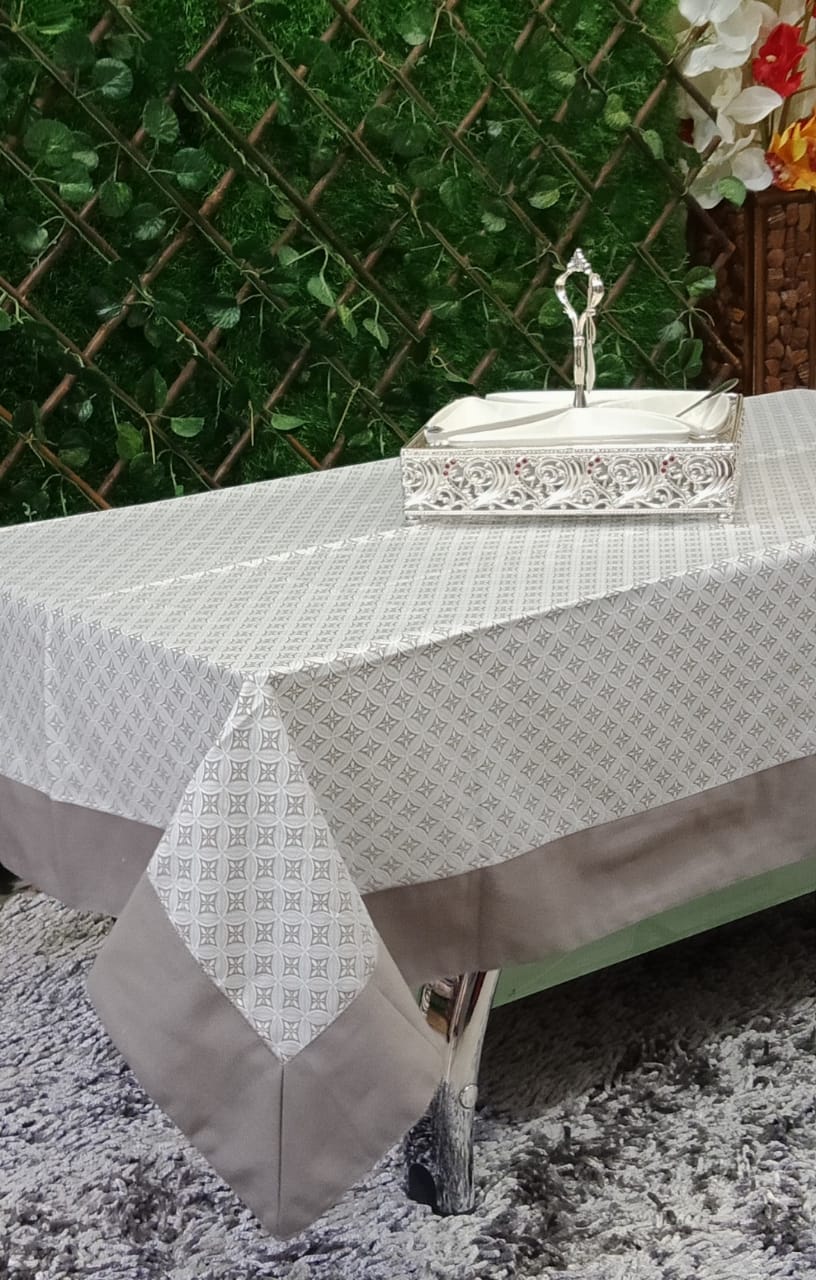 Beautiful Abstract Printed Center Table Cover by Homiekart