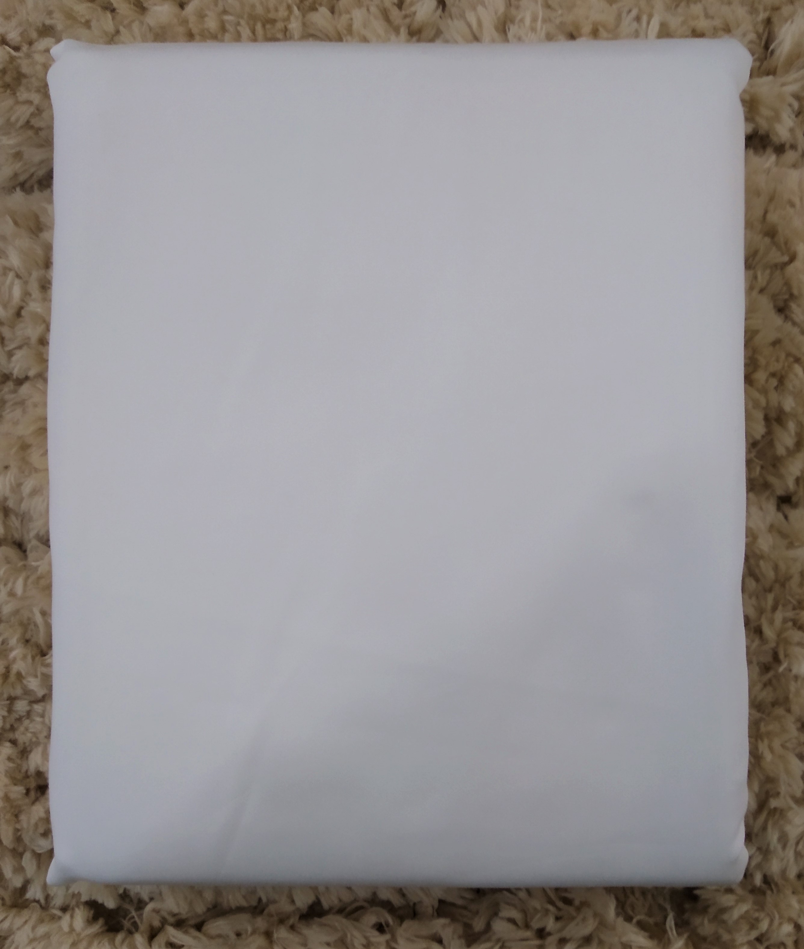 UNIVERSAL DWELLINGS Solid Bedsheet by SPACES CORE