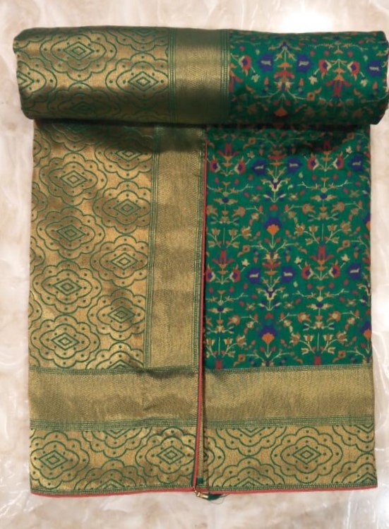 Designer Silk Saree with Paisley Weave.