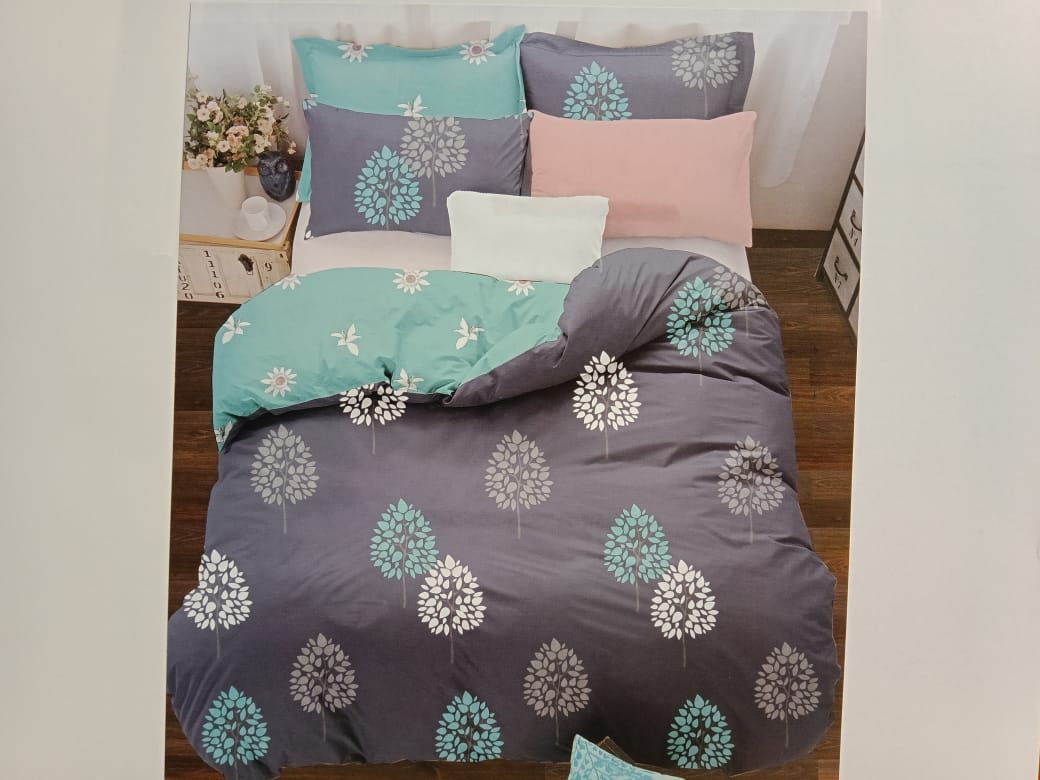 Wedding Flowers 100% Cotton Bedsheet Set by metropolis