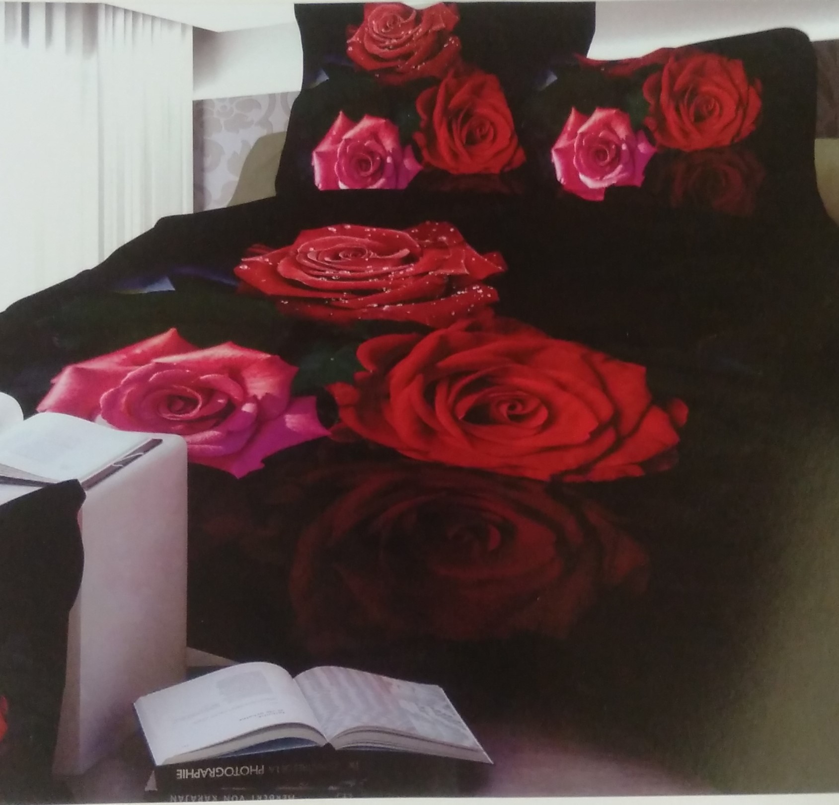 MAGIC Bed Sheet by METROPOLIS