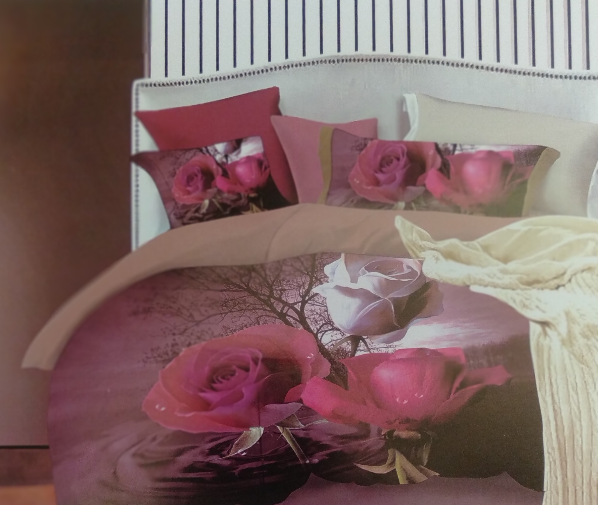 MAGIC Bed Sheet by METROPOLIS