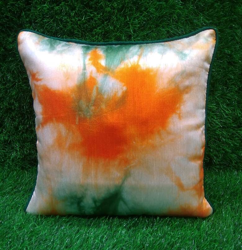 Silk Printed Cushion Cover Set by HOMIEKART.