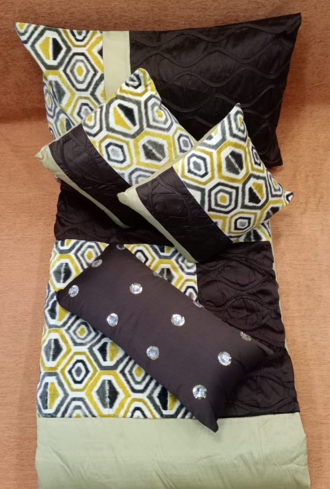 Elegant Silk Patch work Quilted Bedcover Set by Homiekart