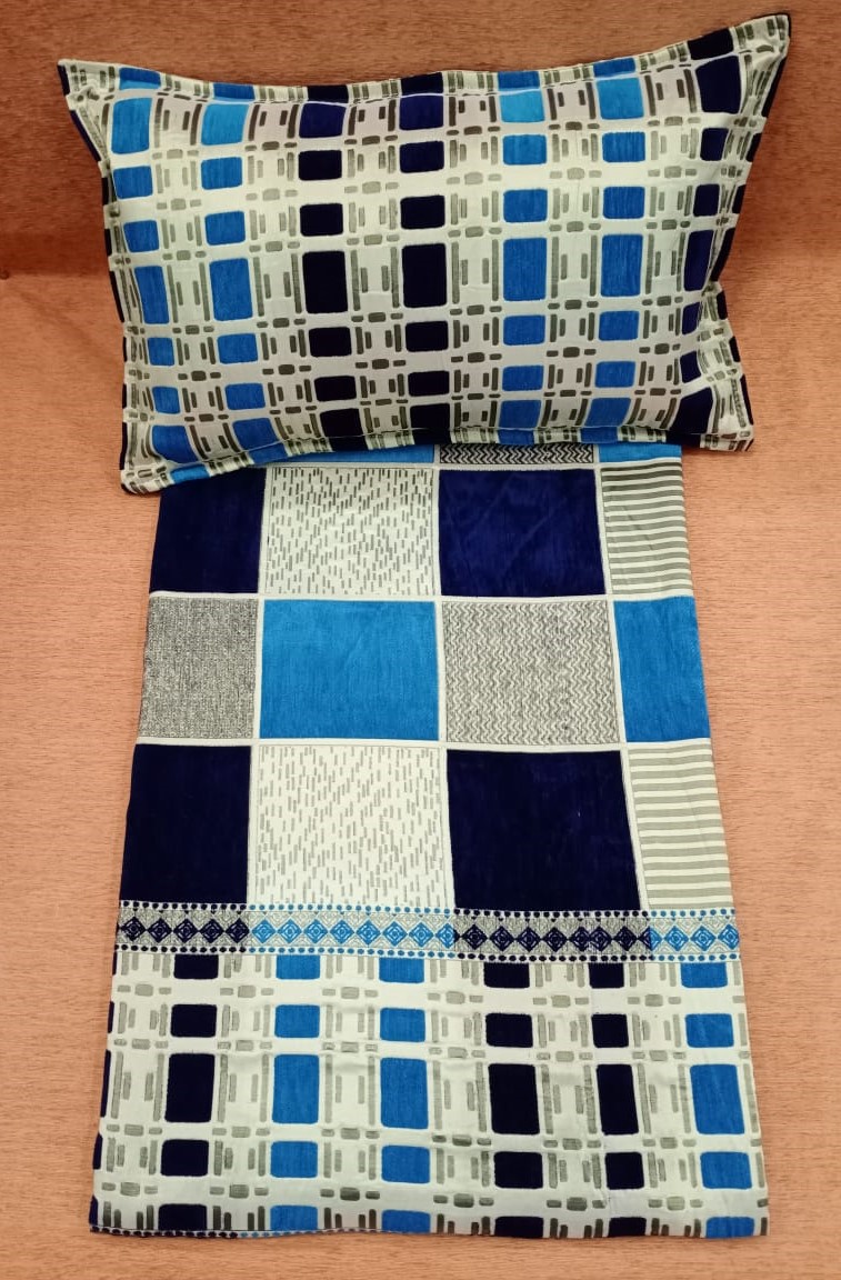 Handloom Checkered Woven Double Bedcover BY HOMIEKART