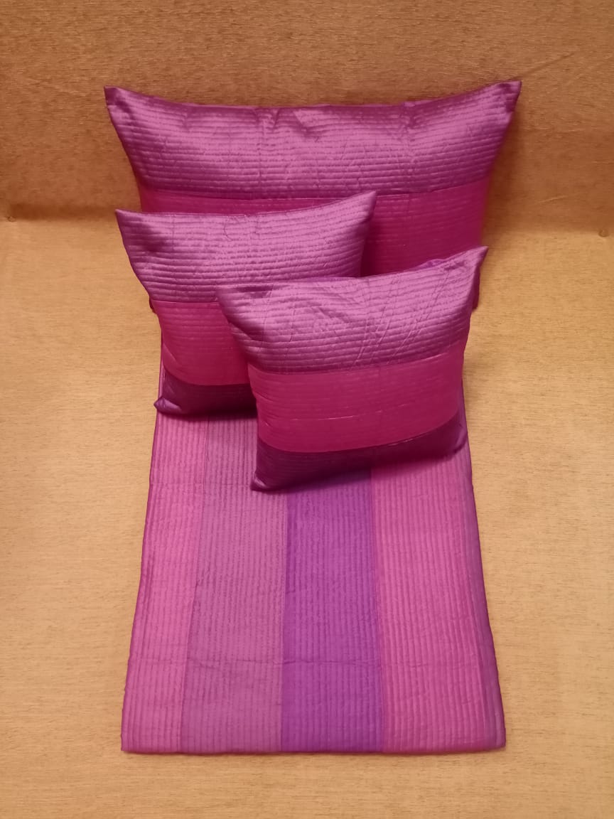 Silk Quilted Double Bedcover BY HOMIEKART