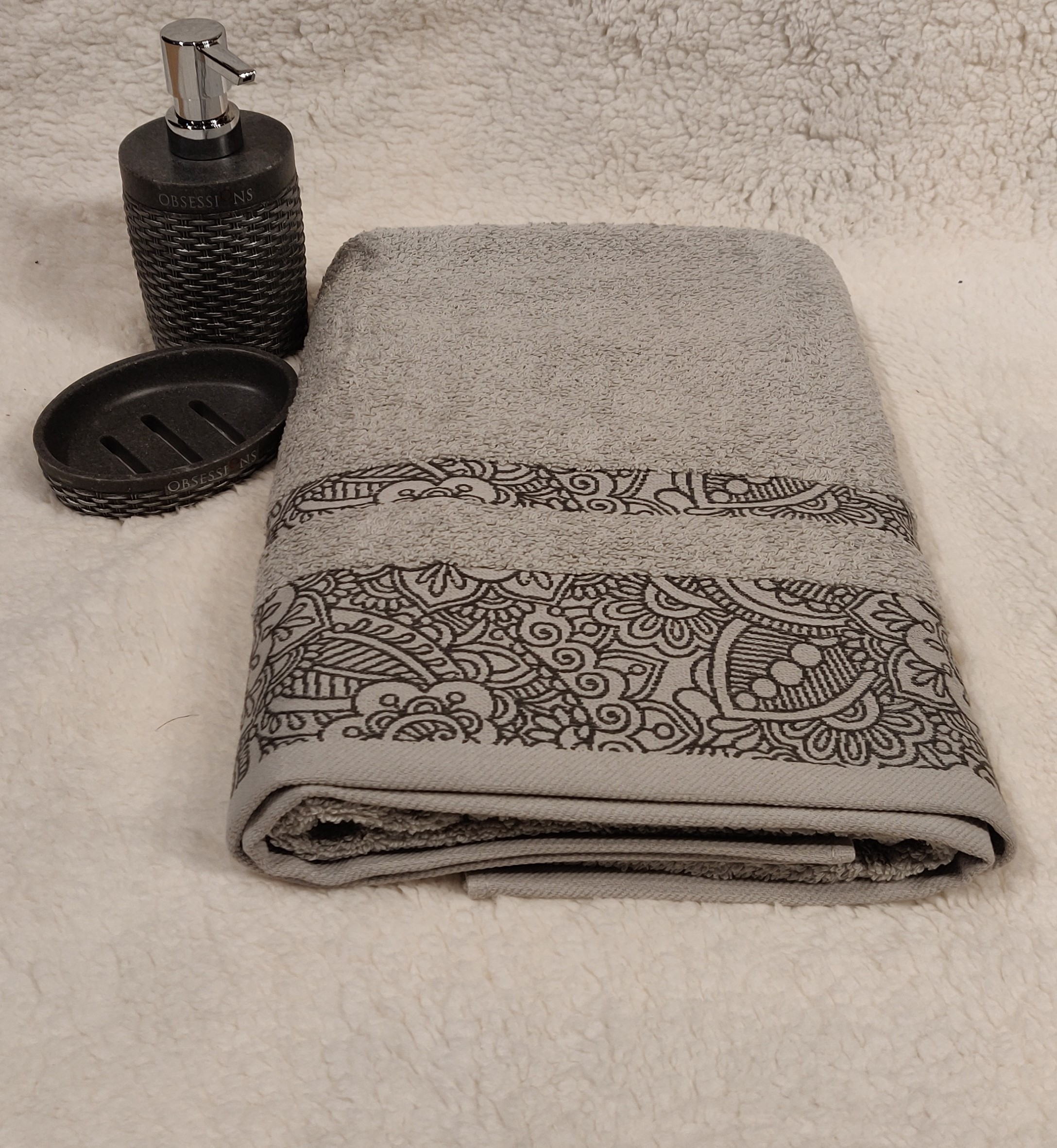 ARIANA Bath Towel by PORTICO