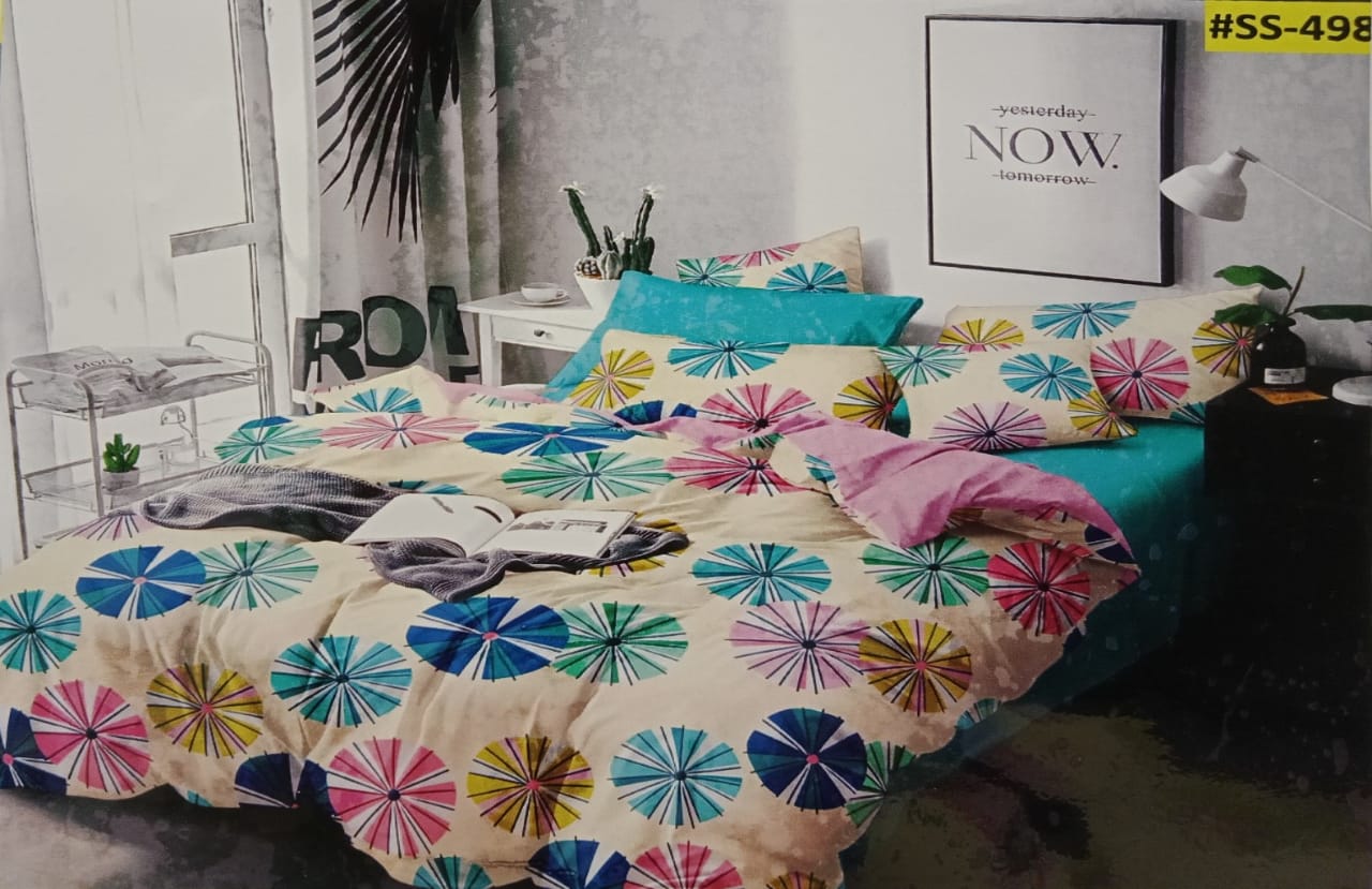 Daffodil Comforter Set by Metropolis