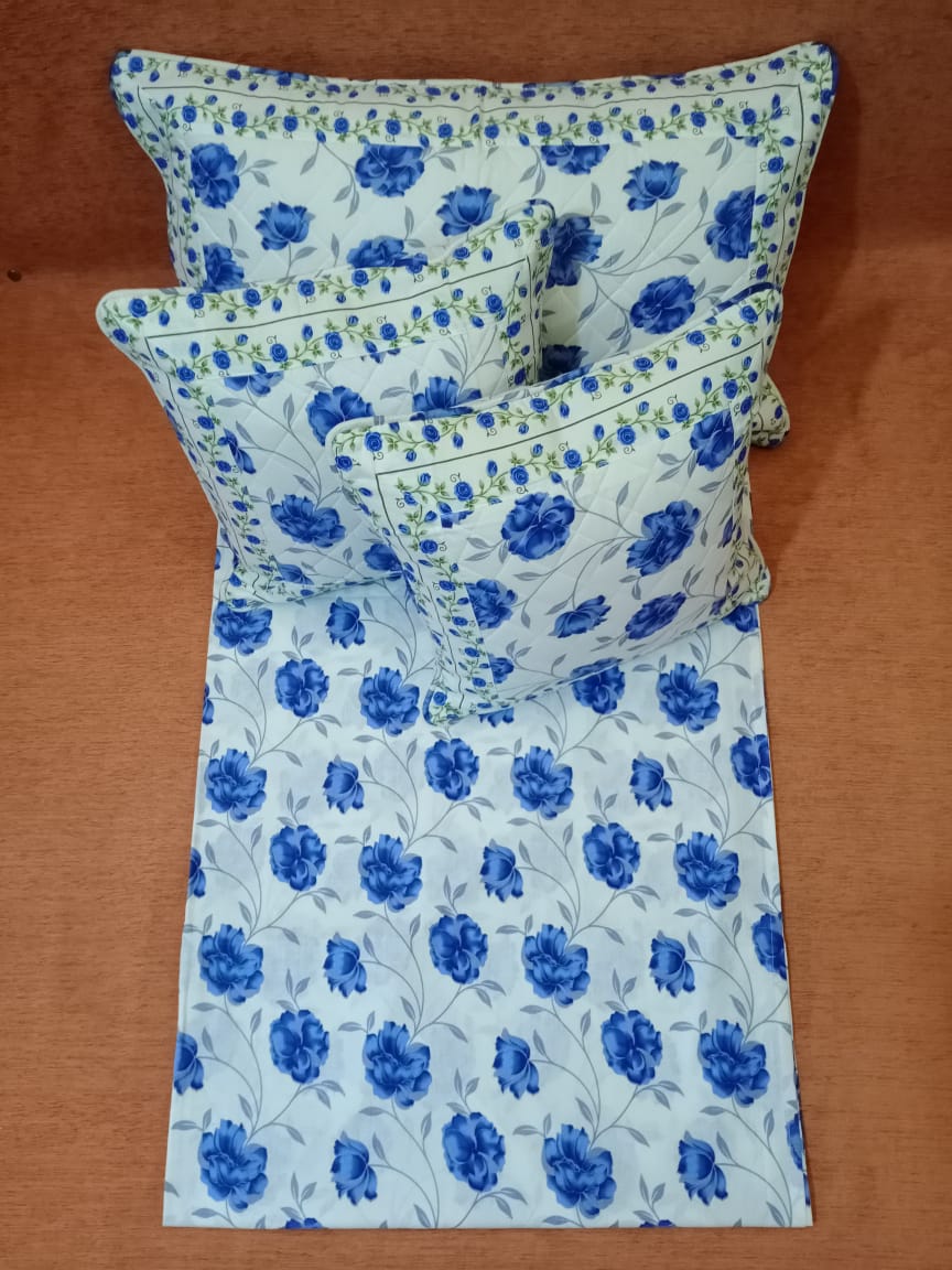 Floral Printed Bedcover Set by Homiekart