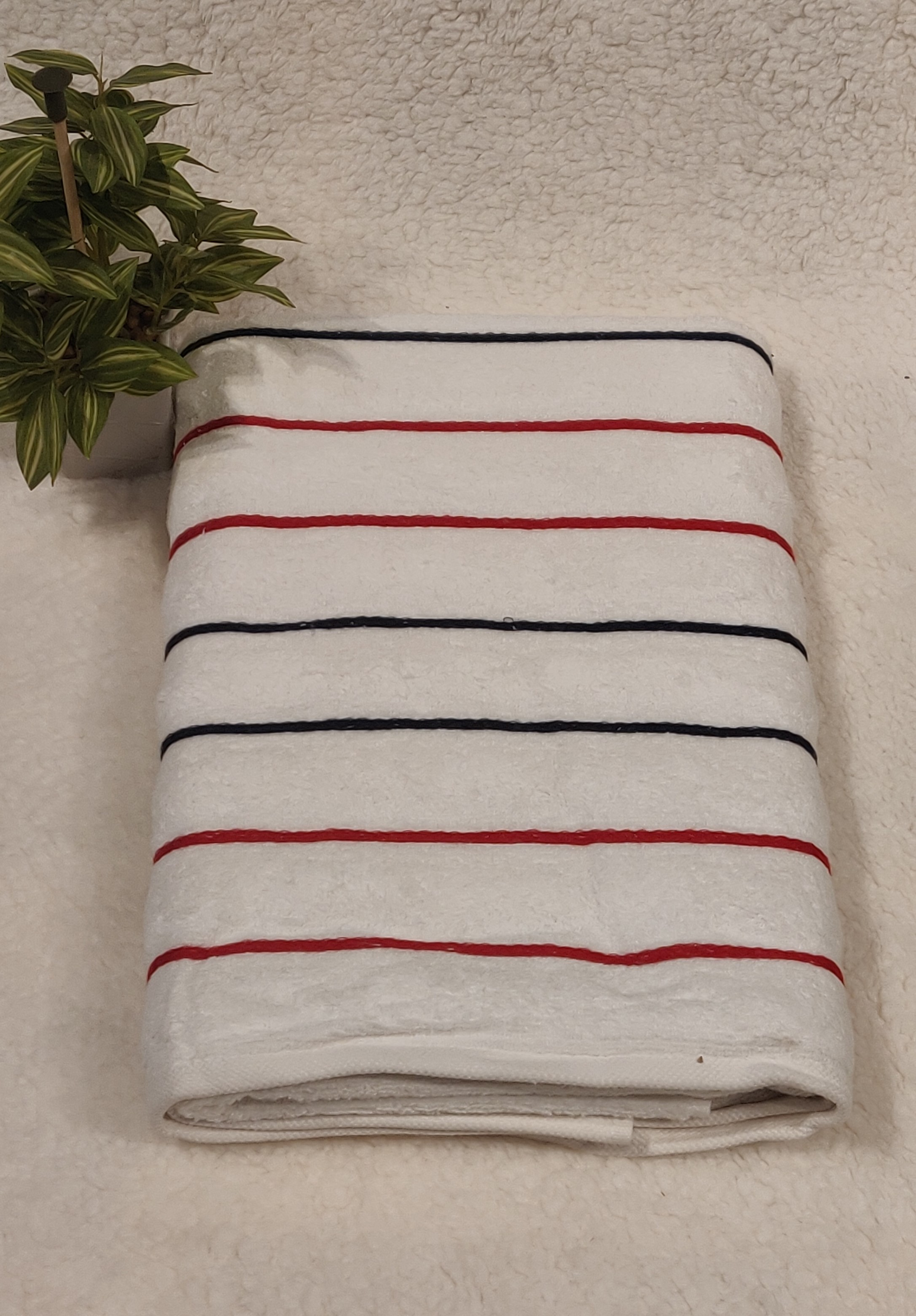 MYRA Bath Towel by PORTICO