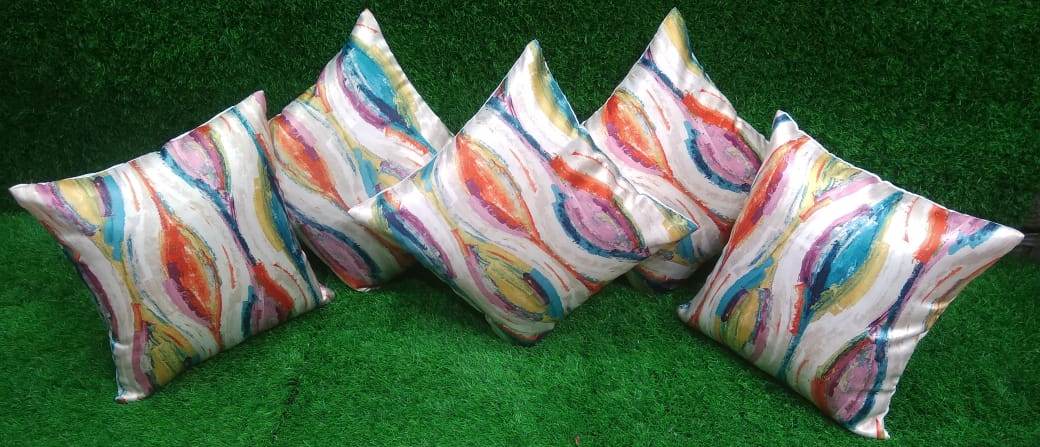 Digital Printed Cushion Covers by HOMIEKART