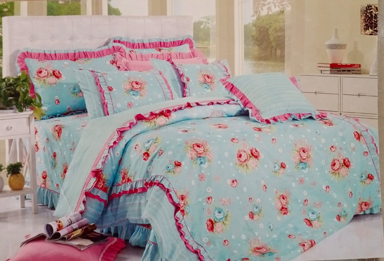 Floral Print Double Bed Bedcover Set by Homiekart