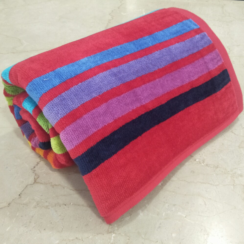 Super Soft & Highly Absorbent  Dual Shade Towel By by HOMIEKART