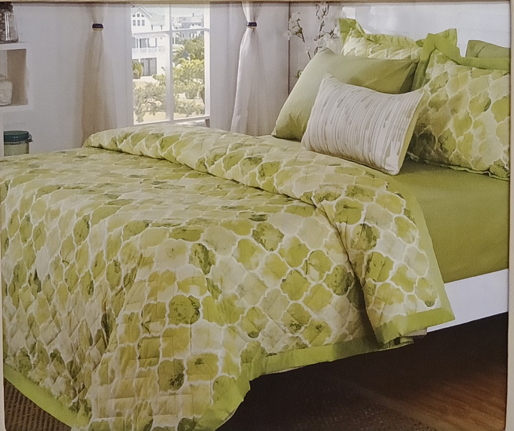 Contour Print Green 7 Pcs Double Quilt Set  By Maspar